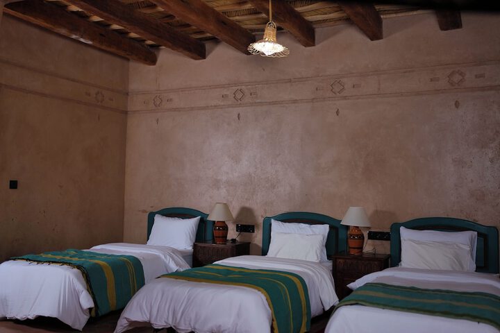 Room 21 of 48