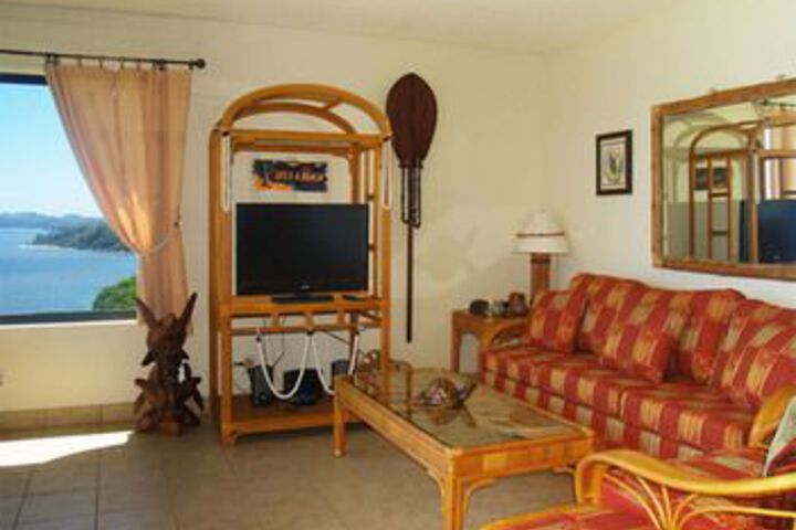 Sealodge J3 Condo in Princeville, HI