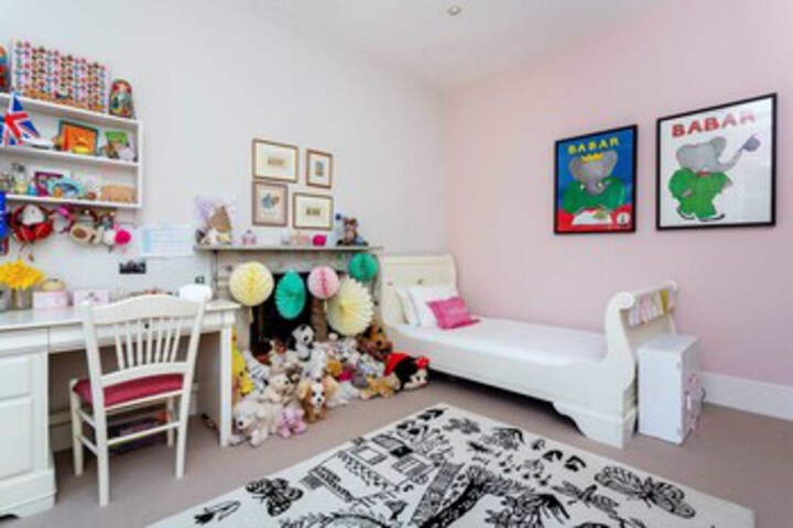 Room 28 of 29
