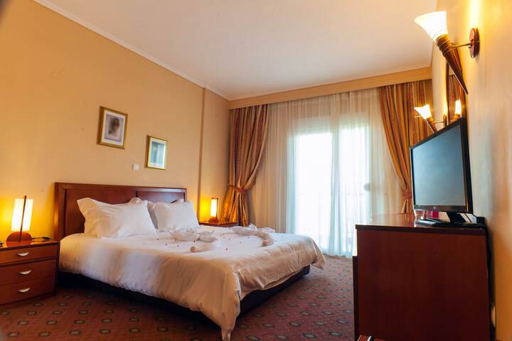 Room 14 of 62