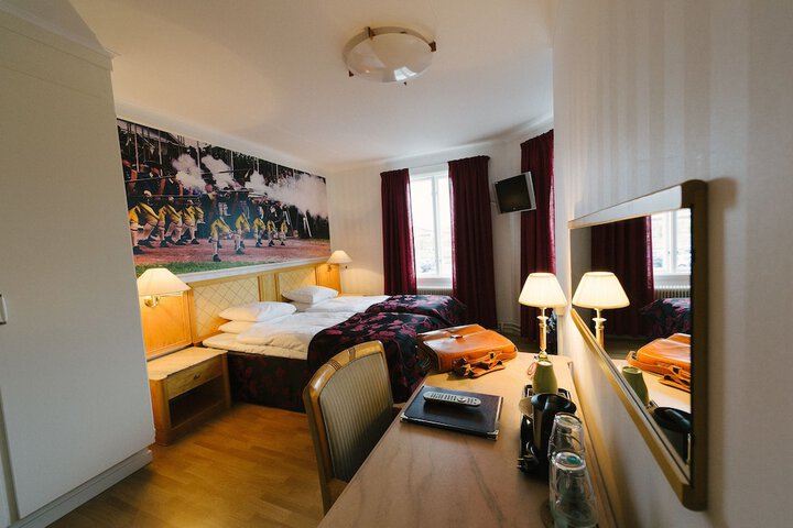 Room 3 of 47