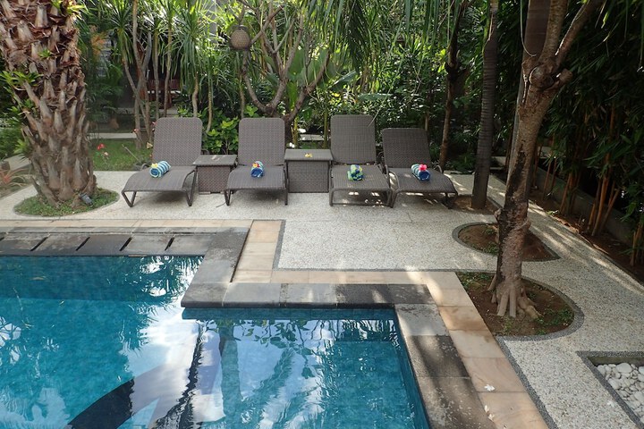 Hotel with Pool