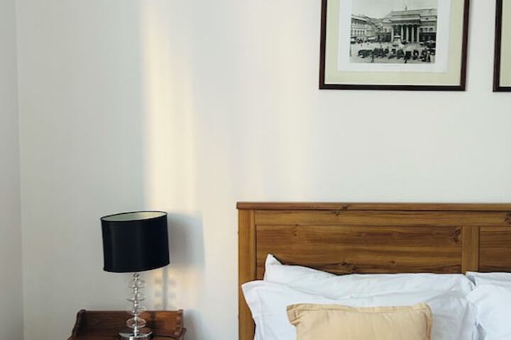 Room 26 of 38