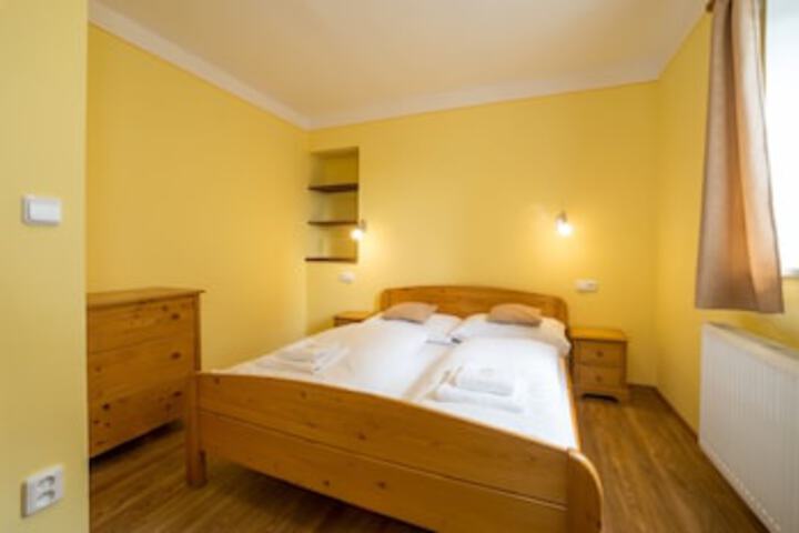 Room 25 of 75