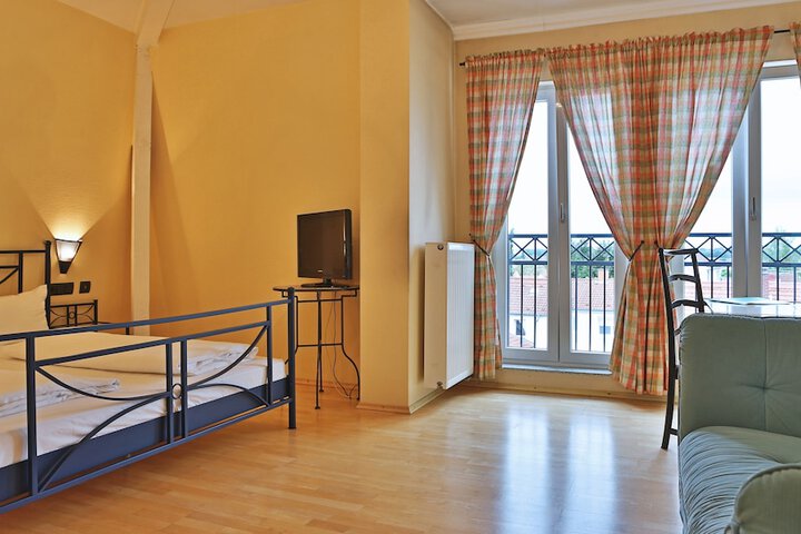 Room 26 of 30
