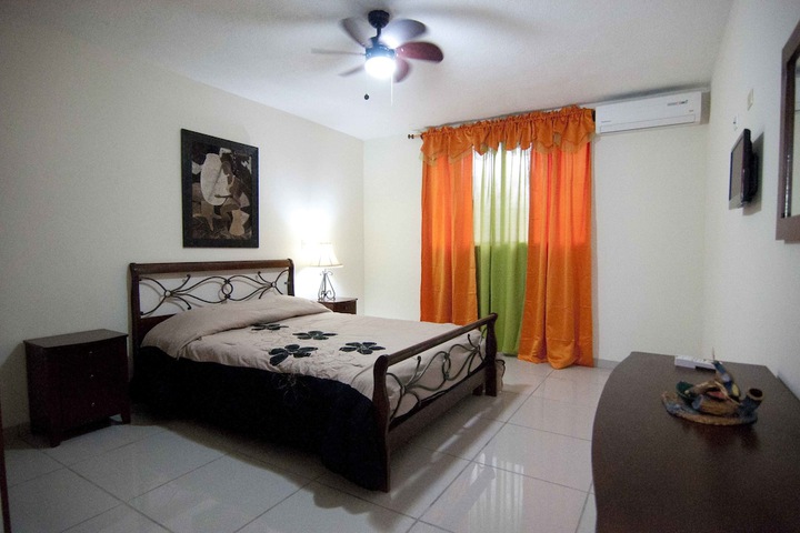 Room 8 of 26