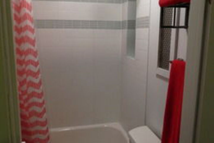 Room 2 of 7