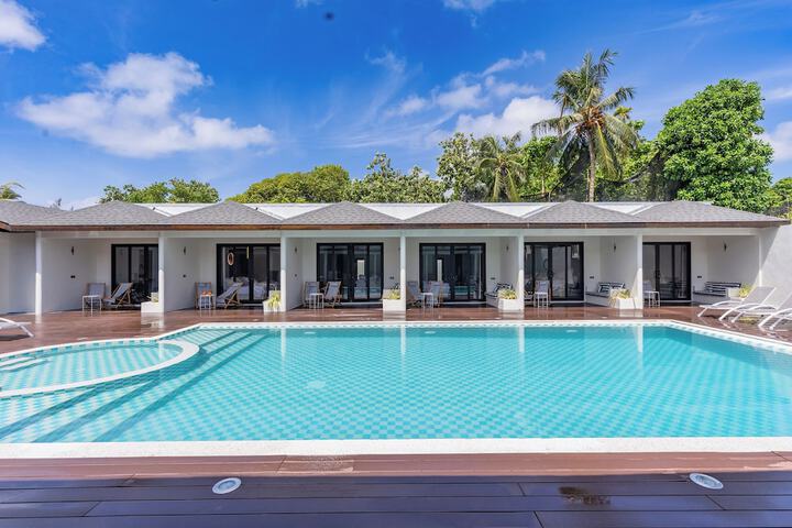 Hakuna Maldives