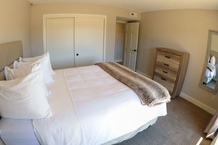 Room 20 of 110