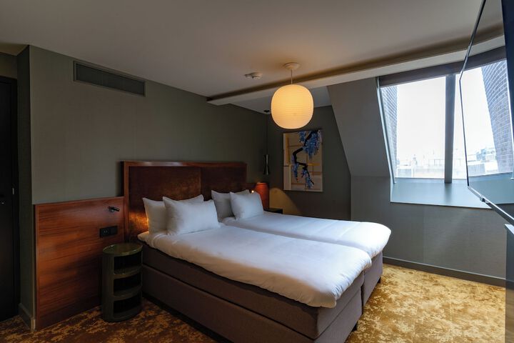 Room 81 of 264