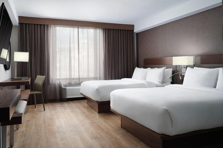 Room 164 of 180