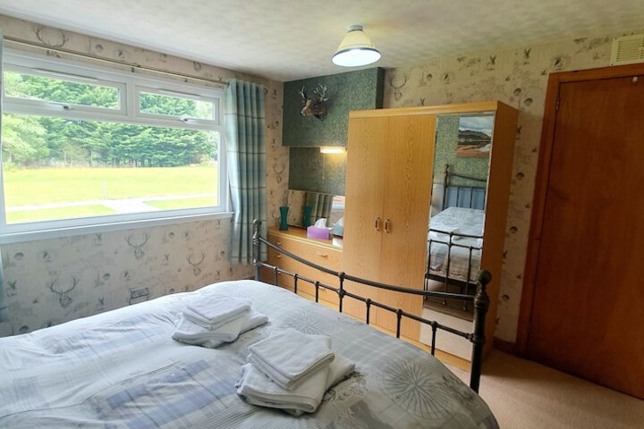 Room 28 of 75