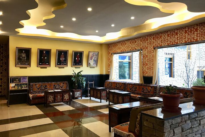 Lobby Entry