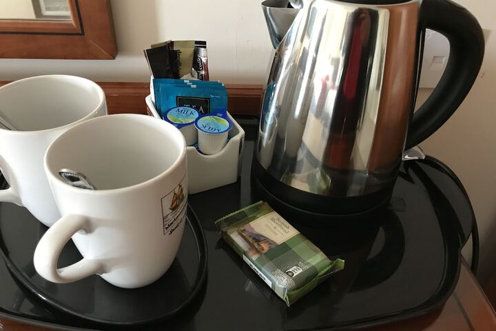 Breakfast/Coffee Service 22 of 47
