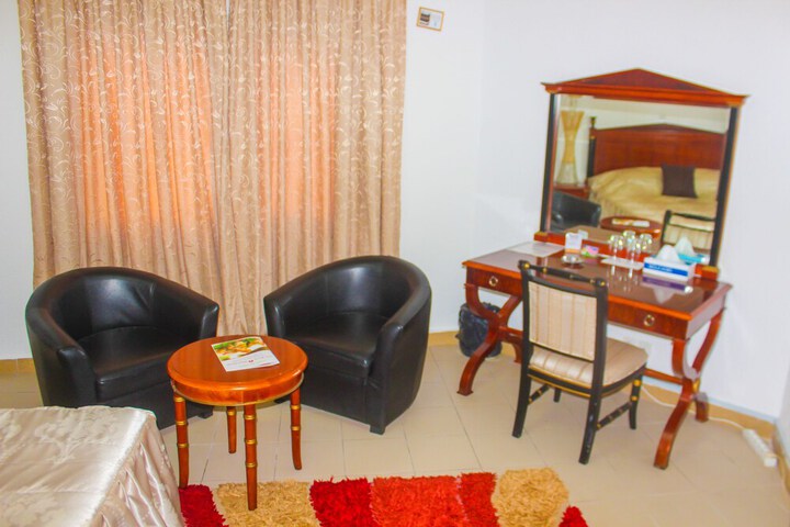 Room 16 of 62