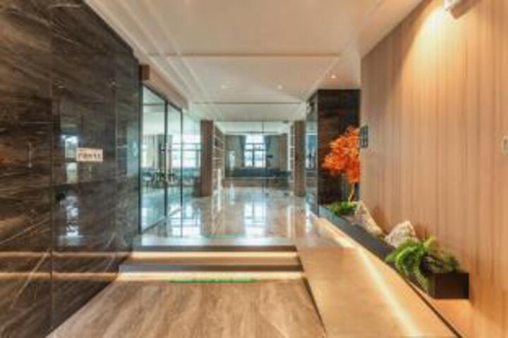 Xiangyang ・ Longyue | THE LONGYUE Hotel (Xiangyang Railway Station Wanda Plaza)
