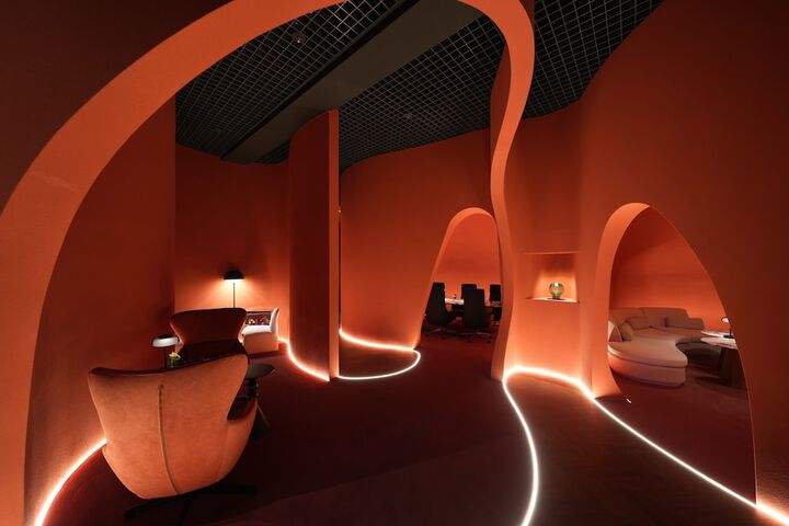 Lounge 95 of 115