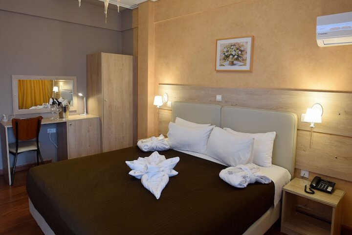 Room 25 of 137