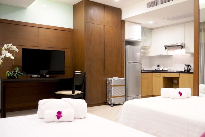 Private kitchenette