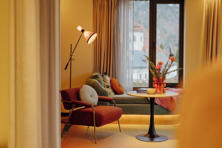 Room 30 of 130