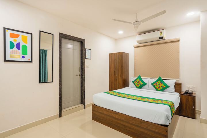 Room 20 of 40