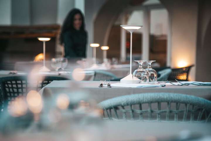 Dining 41 of 75