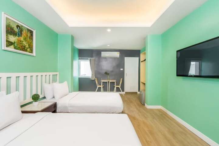 Metro Link Ratchada Hotel