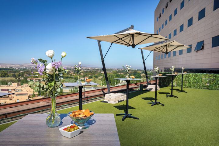 Terrace/Patio 104 of 105