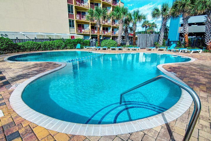 Pool 35 of 56