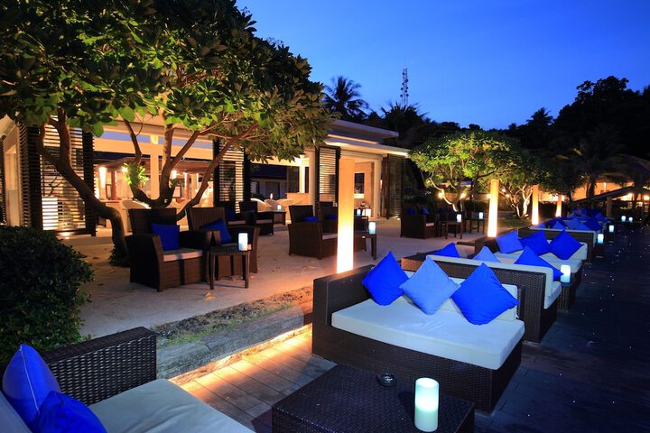 Lounge 199 of 229