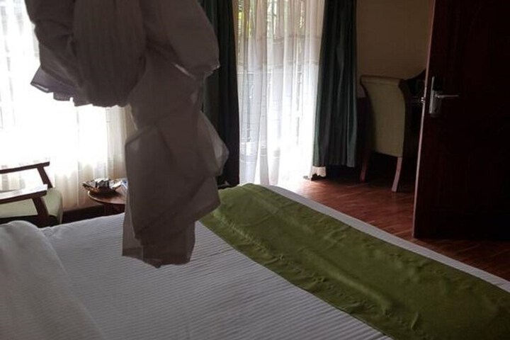 Room 3 of 43
