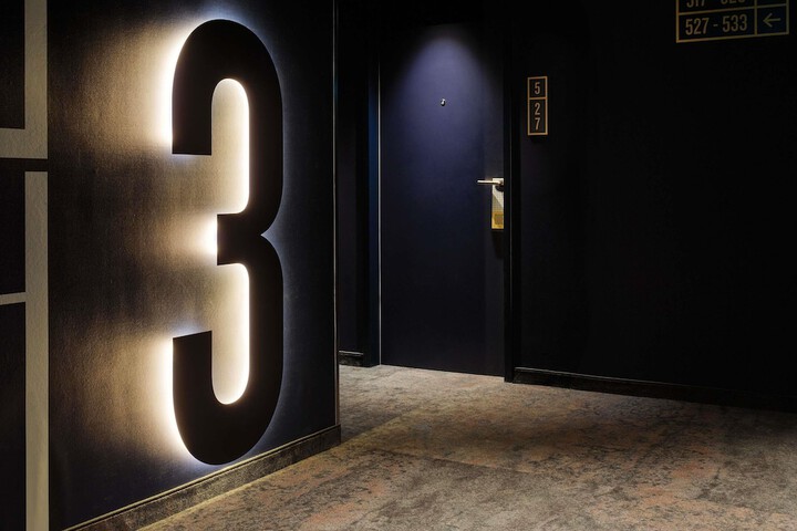 Room 15 of 64