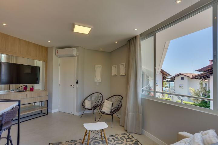 Room 52 of 159