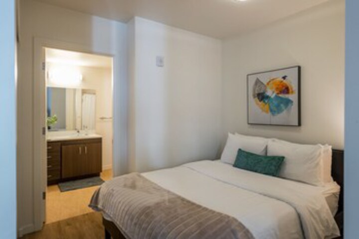 Room 58 of 77