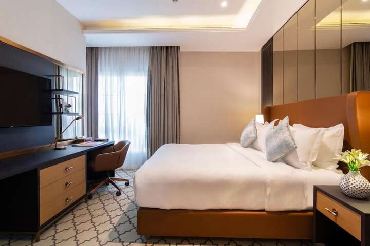 Room 4 of 21