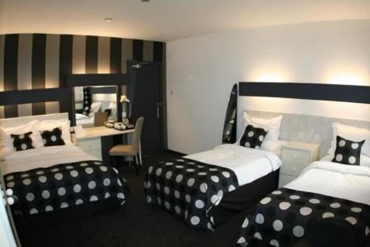 Room 10 of 59