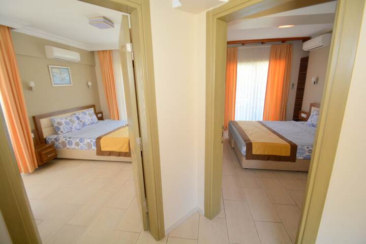 Room 19 of 106