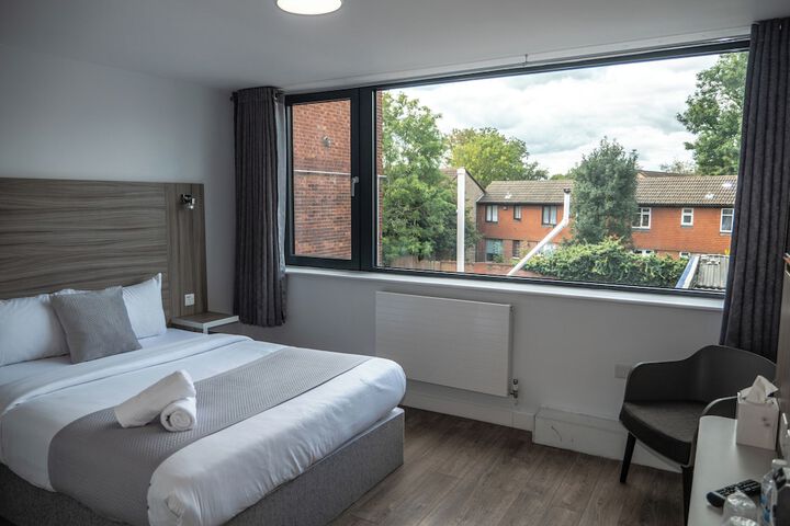 Room 14 of 19