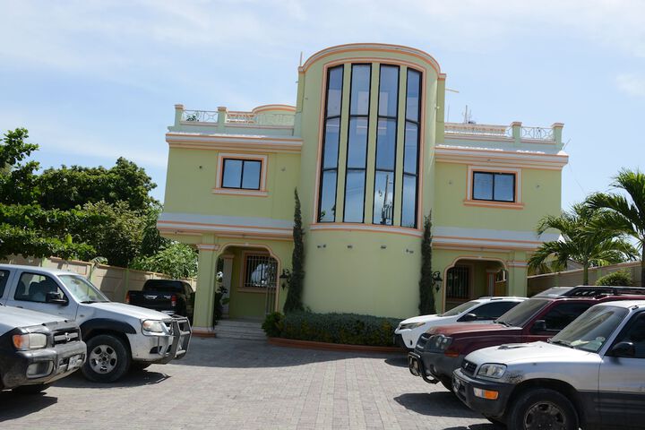 Tabarres Palace