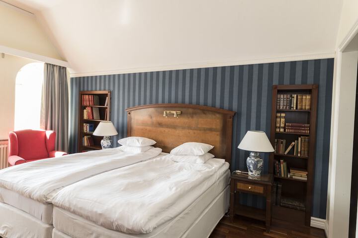 Room 21 of 89