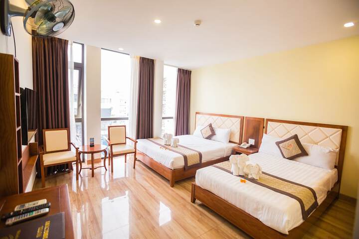 Room 28 of 34