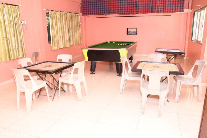 Room 17 of 65