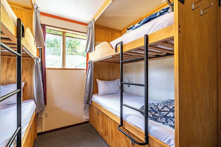 Room 15 of 53