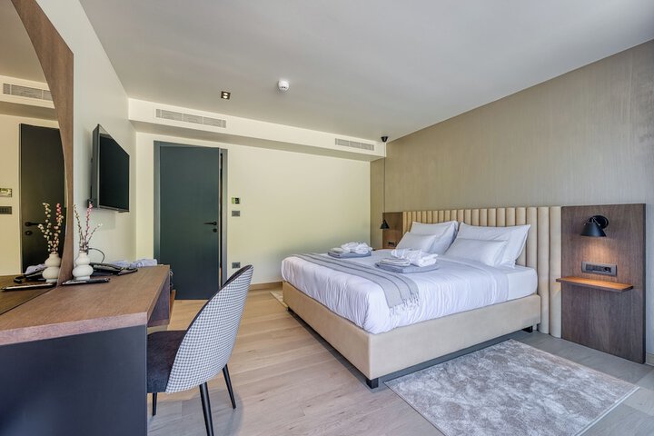 Room 20 of 84