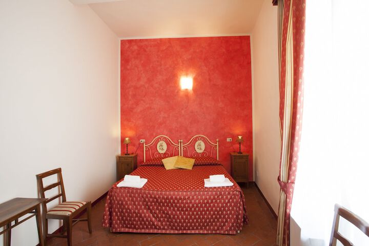 Room 16 of 41