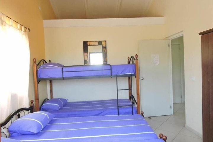 Room 2 of 20