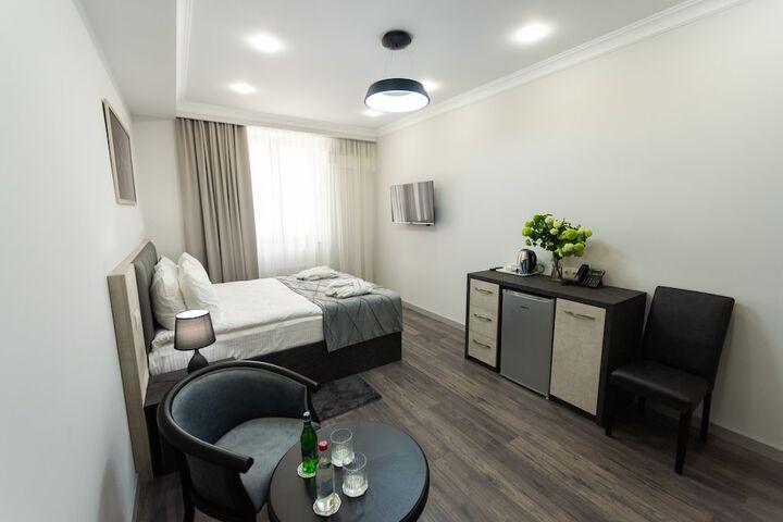 Room 26 of 131
