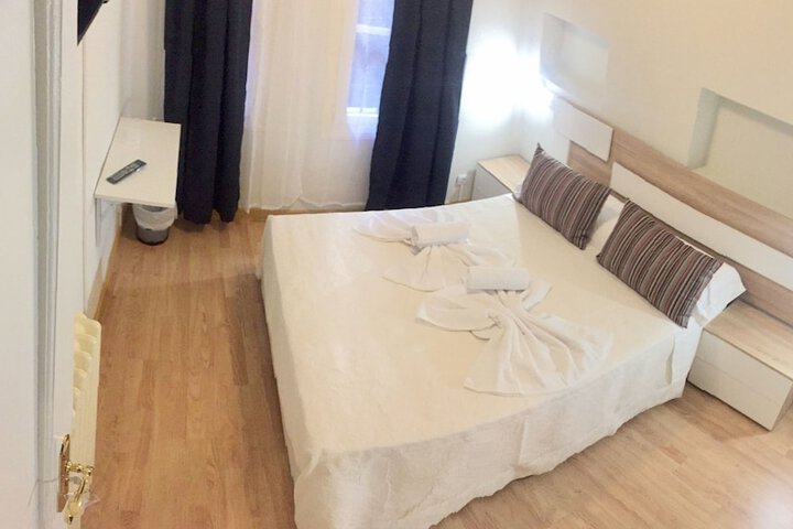 Room 19 of 47