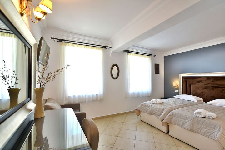 Room 16 of 61