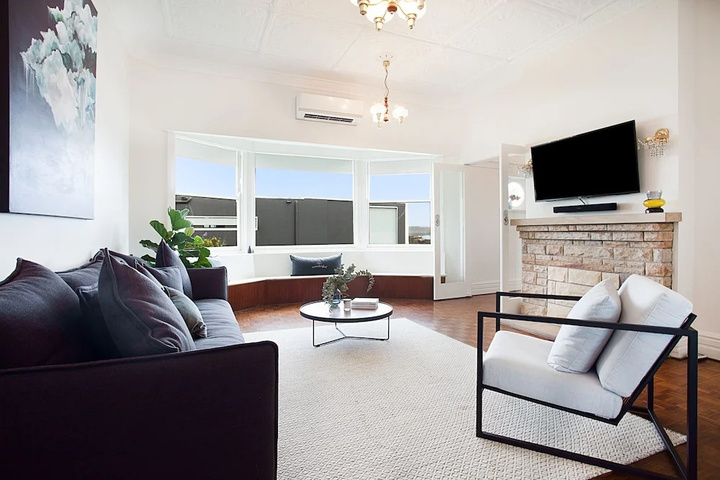 Room 2 of 14